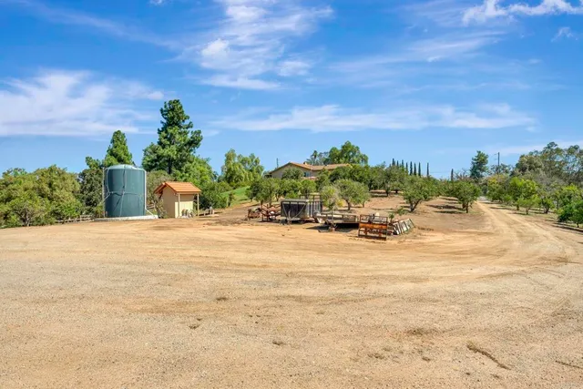 $1,250,000 | 30136 Rolling Hills Drive, Valley Center, CA 92082