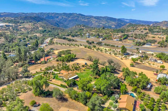 $1,250,000 | 30136 Rolling Hills Drive, Valley Center, CA 92082