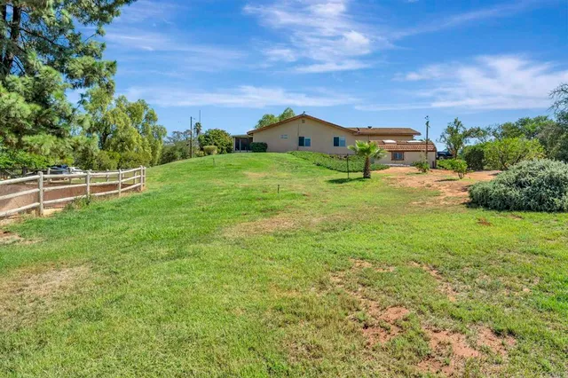 $1,250,000 | 30136 Rolling Hills Drive, Valley Center, CA 92082