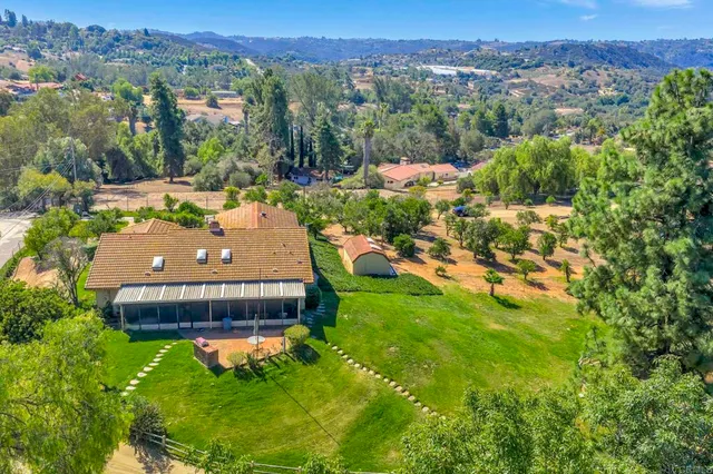 $1,250,000 | 30136 Rolling Hills Drive, Valley Center, CA 92082