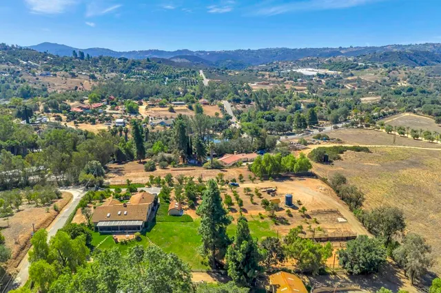 $1,250,000 | 30136 Rolling Hills Drive, Valley Center, CA 92082
