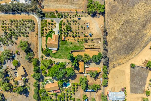 $1,250,000 | 30136 Rolling Hills Drive, Valley Center, CA 92082