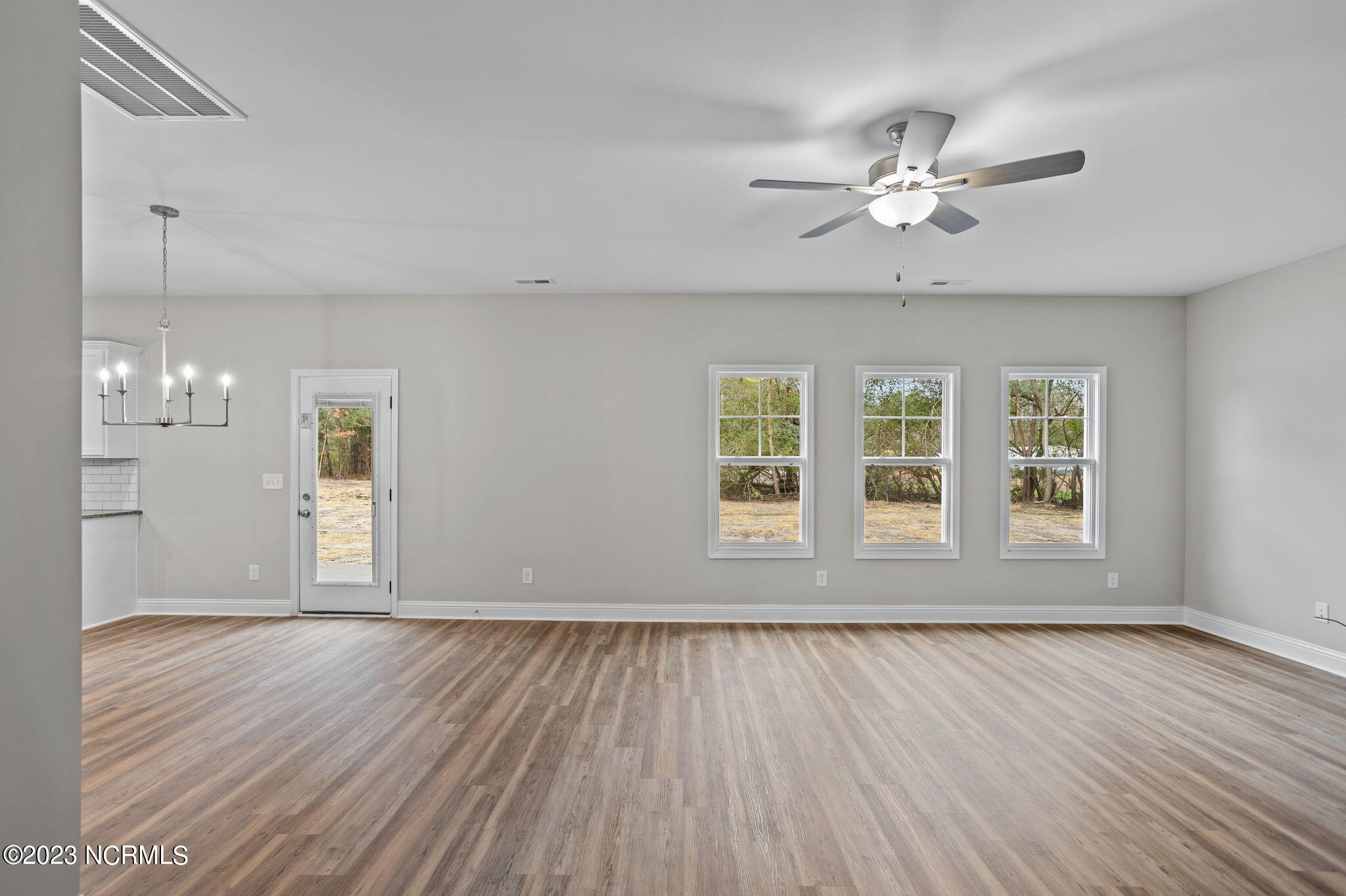 653 Reservation Road Aberdeen, NC 28315 - Photo 15 of 53 15-web-or-mls-6S5A2112