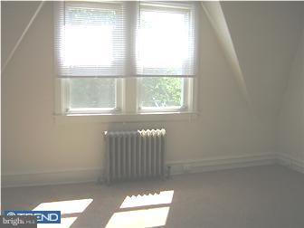 542 Littlecroft Road Upper Darby, PA 19082 - Photo 7 of 11 Bedroom - Main