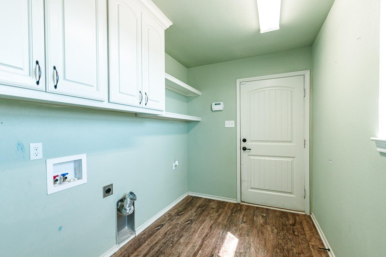3931 Macaw Road Ropesville, TX 79358 - Photo 39 of 50 Utility Room