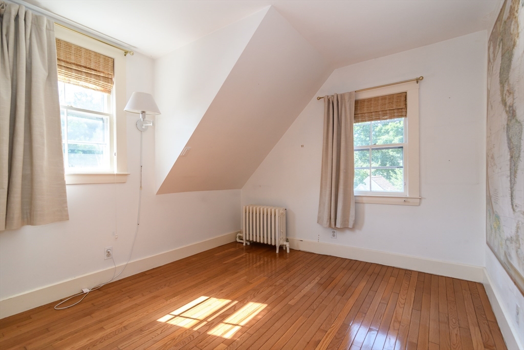 29 Cottage Street Wellesley, MA 02482 - Photo 8 of 33 Gallery Image 8