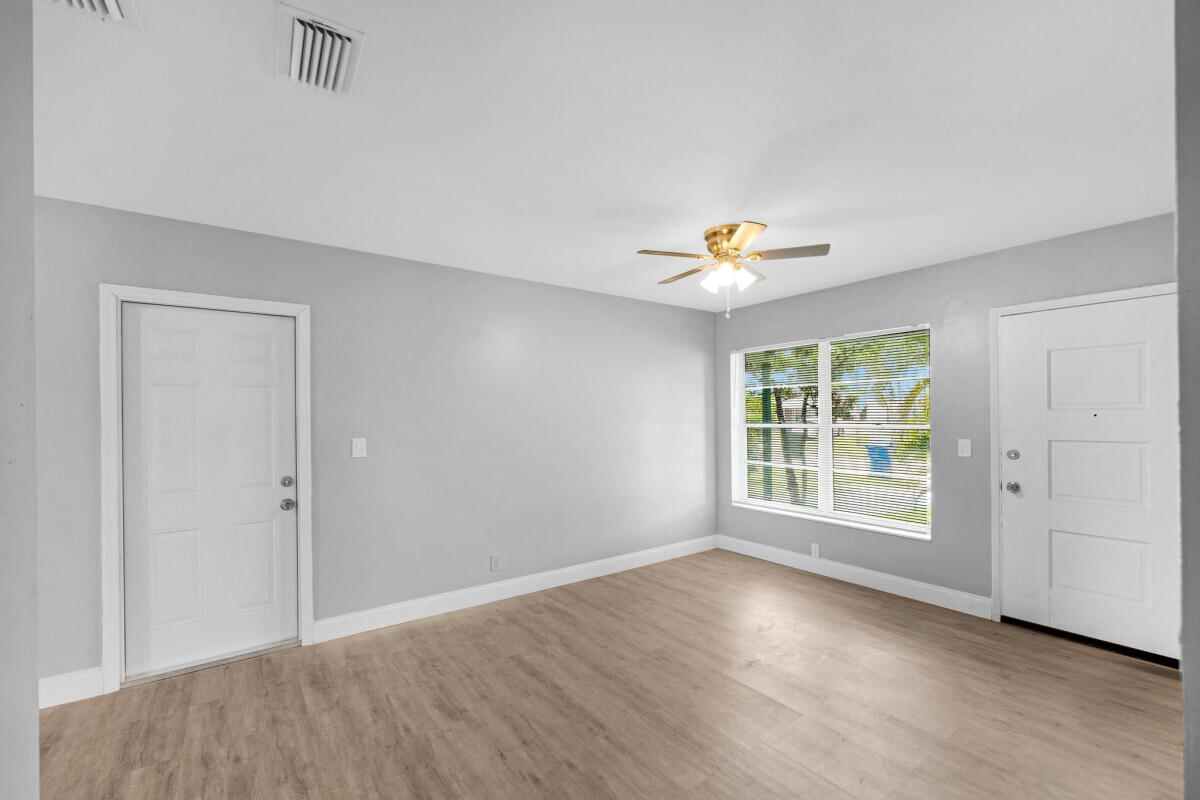 1201 West 2nd Street Riviera Beach, FL 33404 - Photo 13 of 38 13