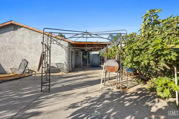 a house view with a seating space