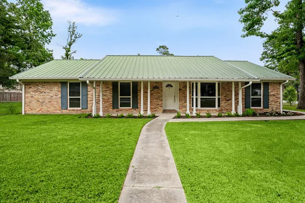 $2,350 | 25802 Maplewood Drive, Spring, TX 77386