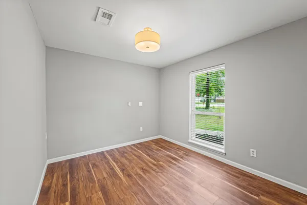 $2,350 | 25802 Maplewood Drive, Spring, TX 77386