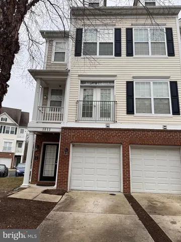 $375,000 | 1813 Cedar Cove Way, Woodbridge, VA 22191