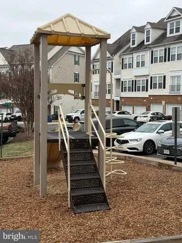 $375,000 | 1813 Cedar Cove Way, Woodbridge, VA 22191