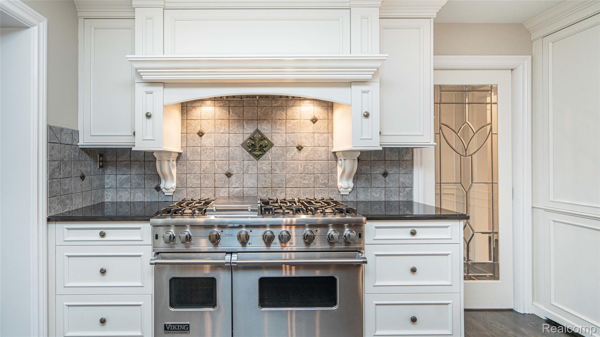 1020 North Cranbrook Road Bloomfield Hills, MI 48301 - Photo 19 of 80 -18 065_57.jpg