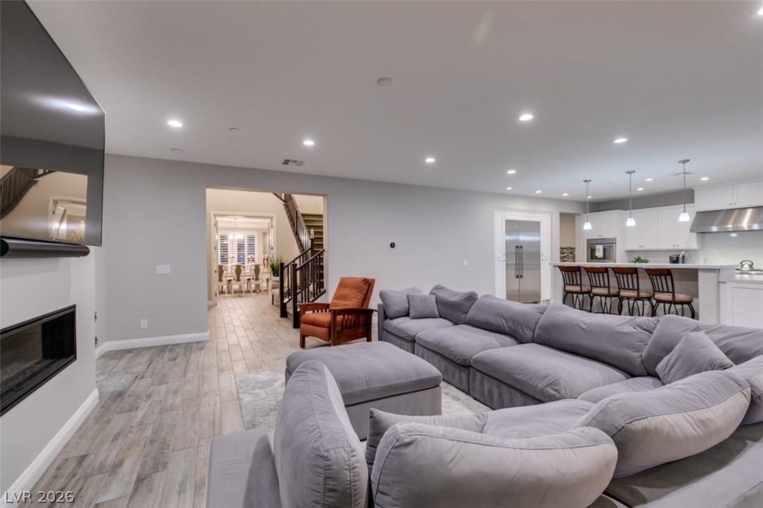 8615 Jerlyn Street Las Vegas, NV 89113 - Photo 16 of 52