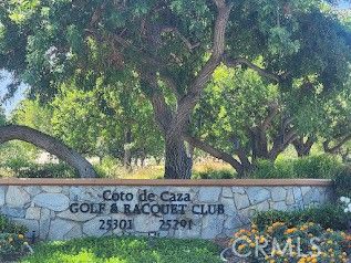 a sign on the side of the road