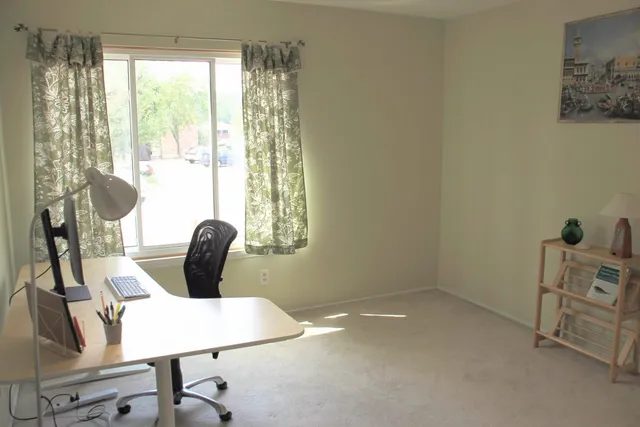 $179,900 | 1265 South Maple Road, Unit 207, Ann Arbor, MI 48103