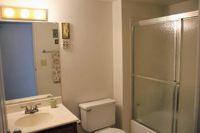 $179,900 | 1265 South Maple Road, Unit 207, Ann Arbor, MI 48103