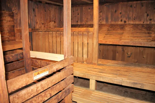 $179,900 | 1265 South Maple Road, Unit 207, Ann Arbor, MI 48103