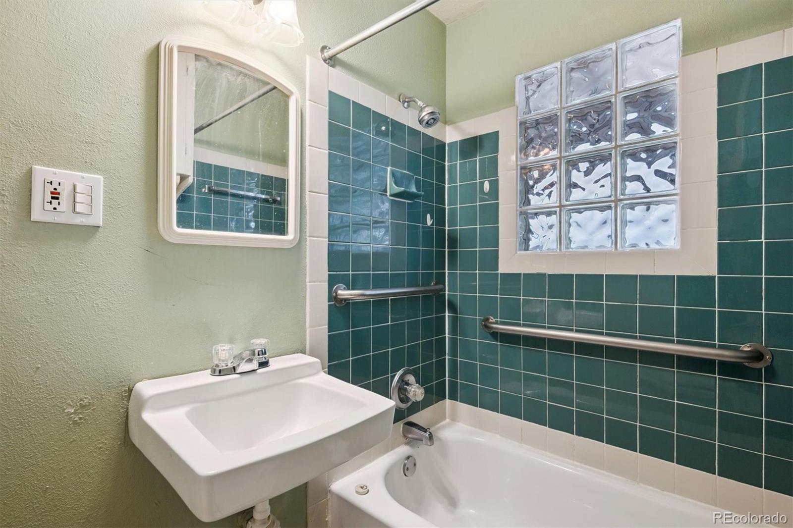 4308 Chase Street Denver, CO 80212 - Photo 15 of 20