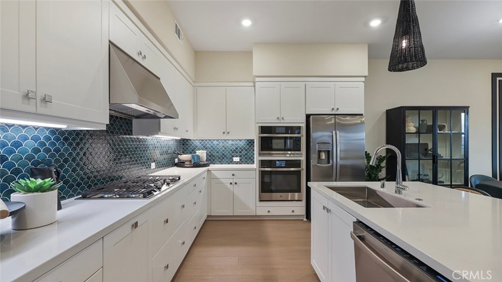 471 Mulligan Irvine, CA 92618 - Photo 2 of 27 Photos shown are of model only- not actual homesite.