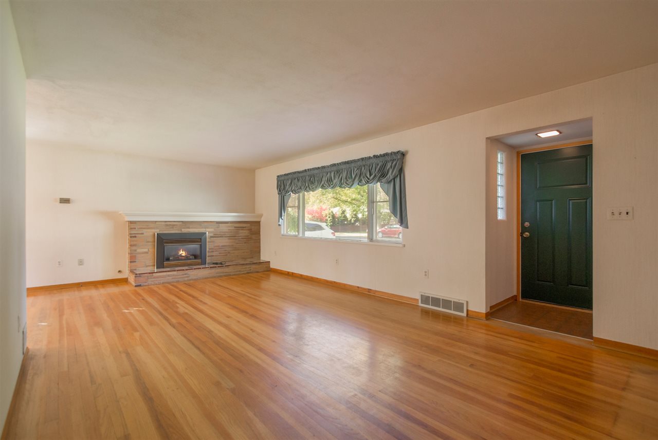 2816 North Stout Road Spokane Valley, WA 99206 - Photo 2 of 20