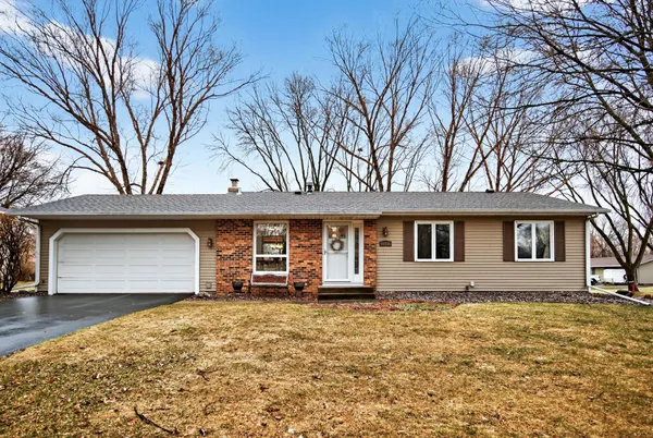 $400,000 | 10156 Pilgrim Lane North, Maple Grove, MN 55369