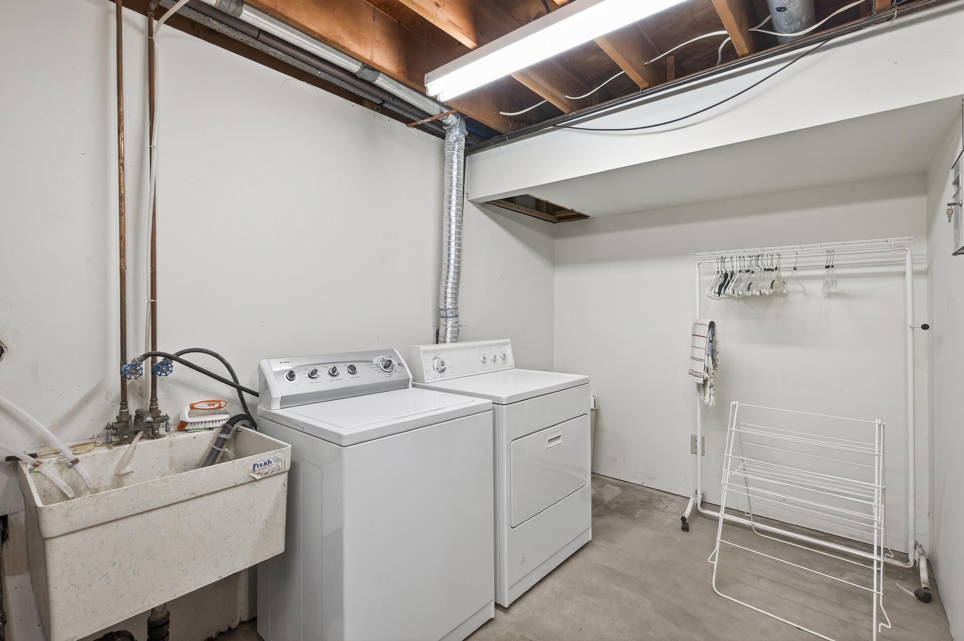 10156 Pilgrim Lane North Maple Grove, MN 55369 - Photo 20 of 35