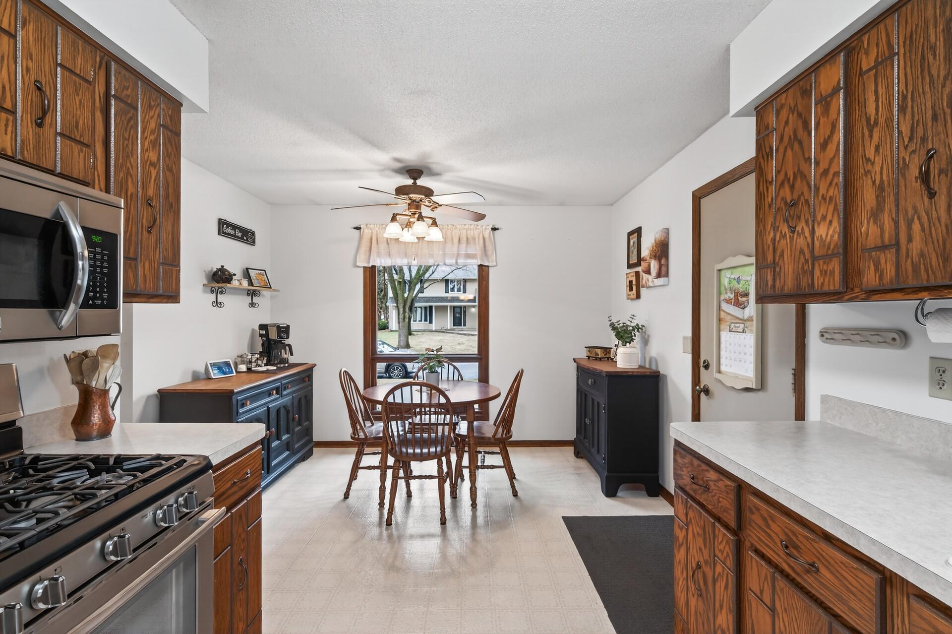 10156 Pilgrim Lane North Maple Grove, MN 55369 - Photo 26 of 35