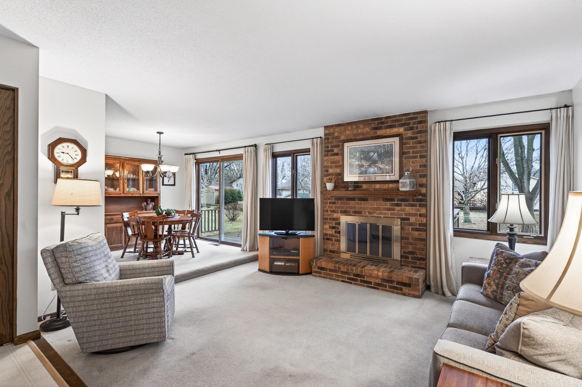 10156 Pilgrim Lane North Maple Grove, MN 55369 - Photo 6 of 35