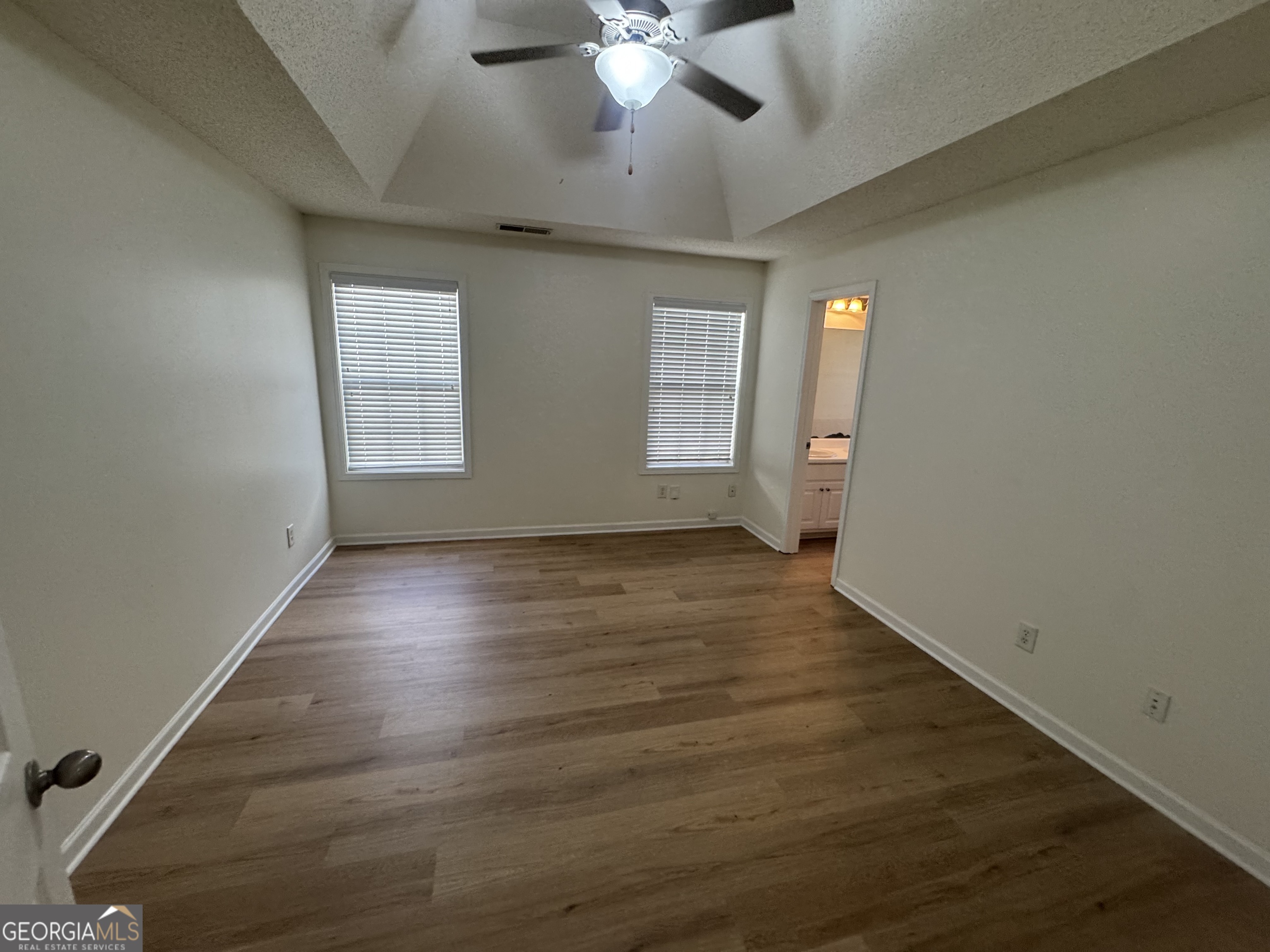 503 Hunterian Place Newnan, GA 30265 - Photo 3 of 8