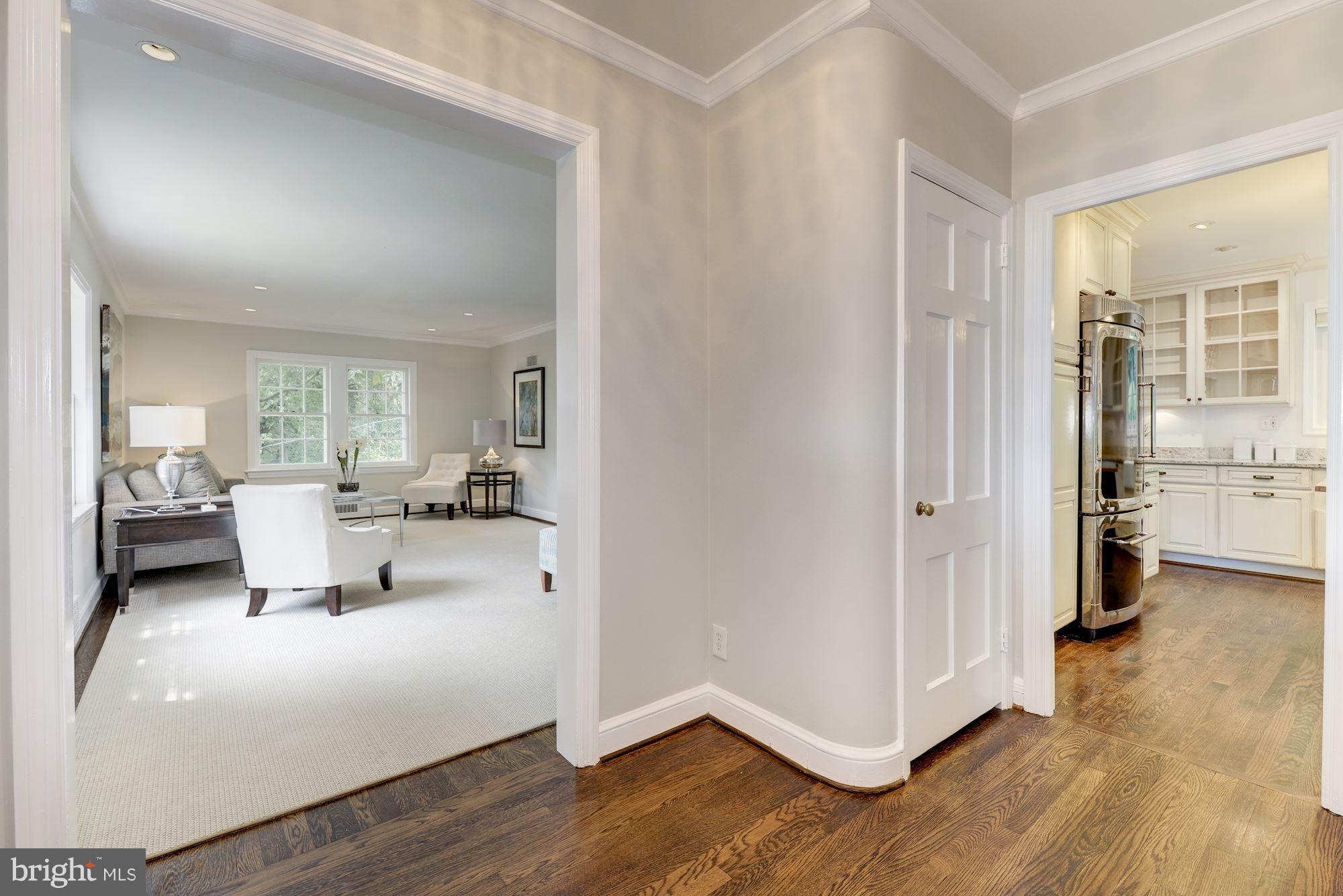 4711 Reservoir Road Northwest Washington, DC 20007 - Photo 5 of 30 Entryway opens to living room and kitchen