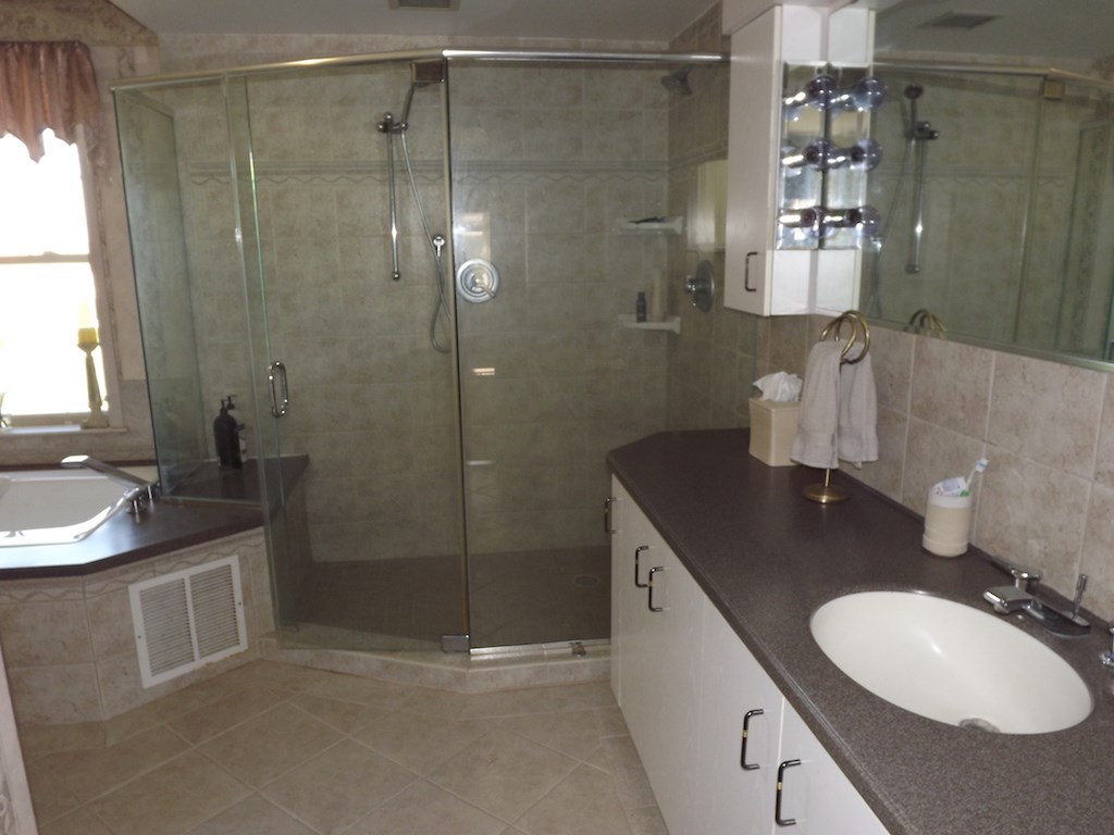 18 Roberts Road Litchfield, NH 03052 - Photo 13 of 40 Gallery Image 13