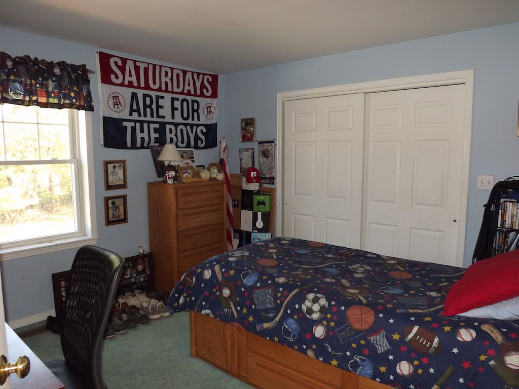 18 Roberts Road Litchfield, NH 03052 - Photo 17 of 40 Gallery Image 17