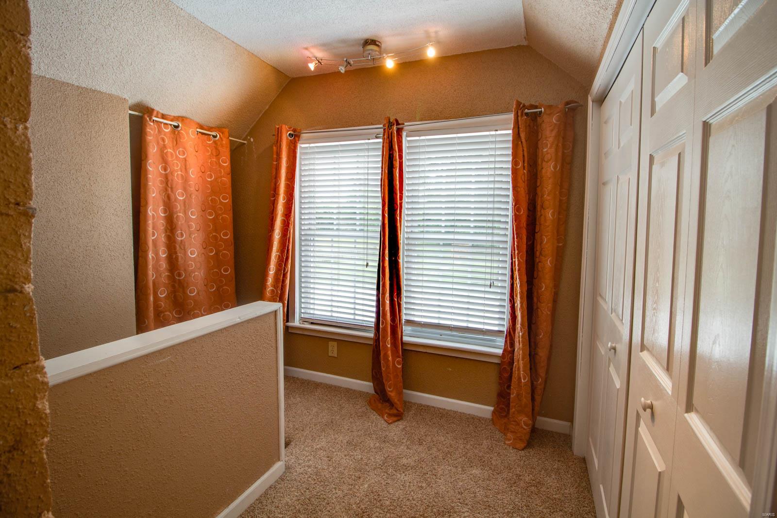 6429 Godfrey Road Godfrey, IL 62035 - Photo 17 of 37