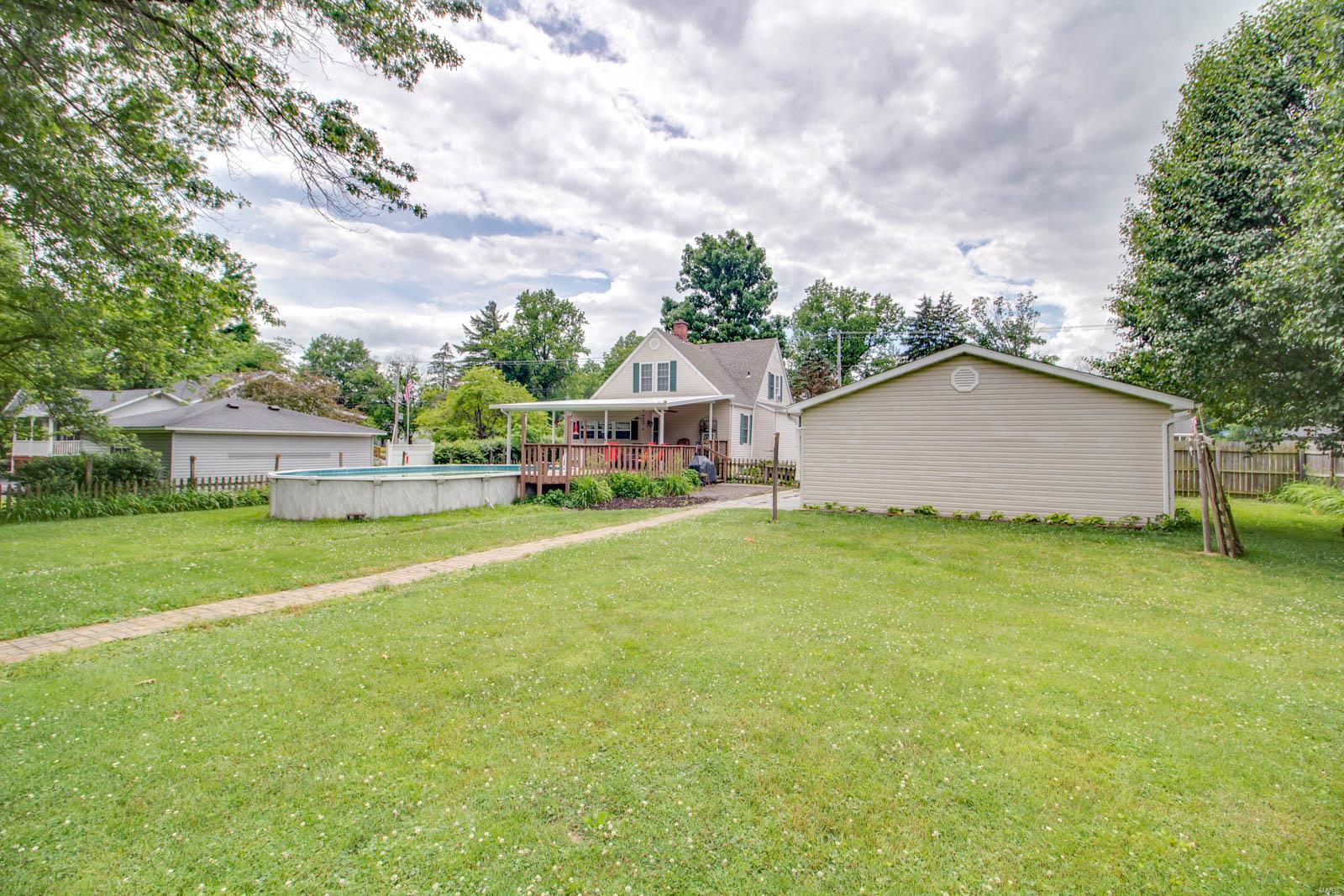 6429 Godfrey Road Godfrey, IL 62035 - Photo 33 of 37