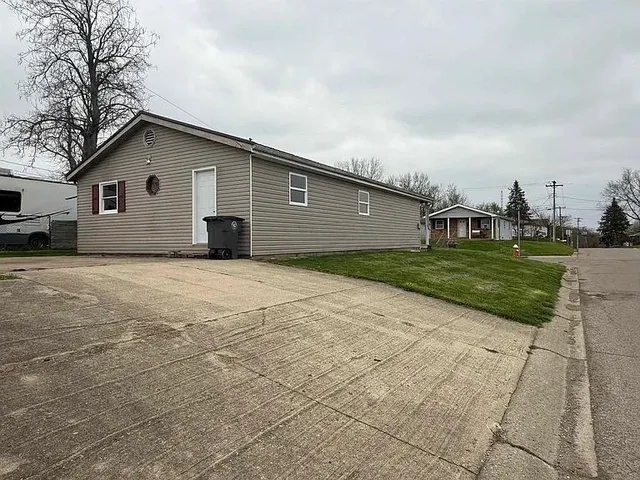 $115,000 | 838 West 6th Street, Connersville, IN 47331