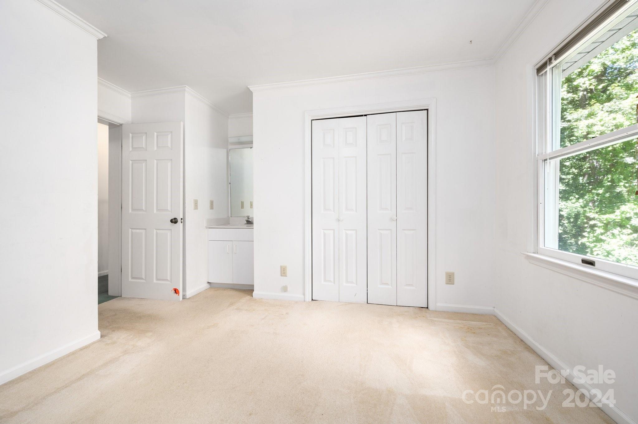 300 Smith Knolls Road Fairview, NC 28730 - Photo 23 of 31 Gallery Image 23