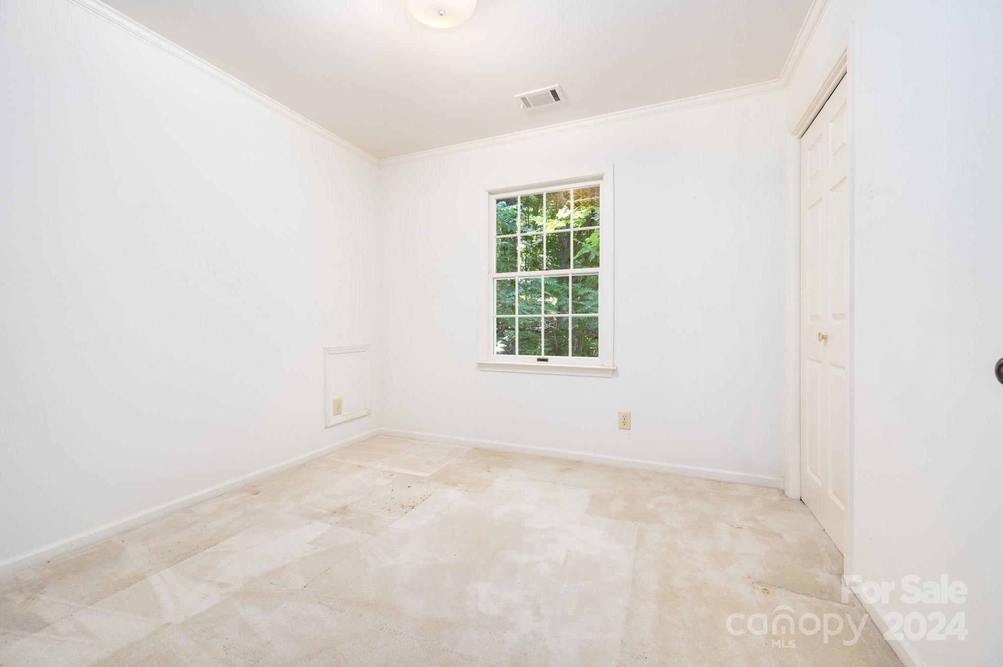 300 Smith Knolls Road Fairview, NC 28730 - Photo 27 of 31 Gallery Image 27