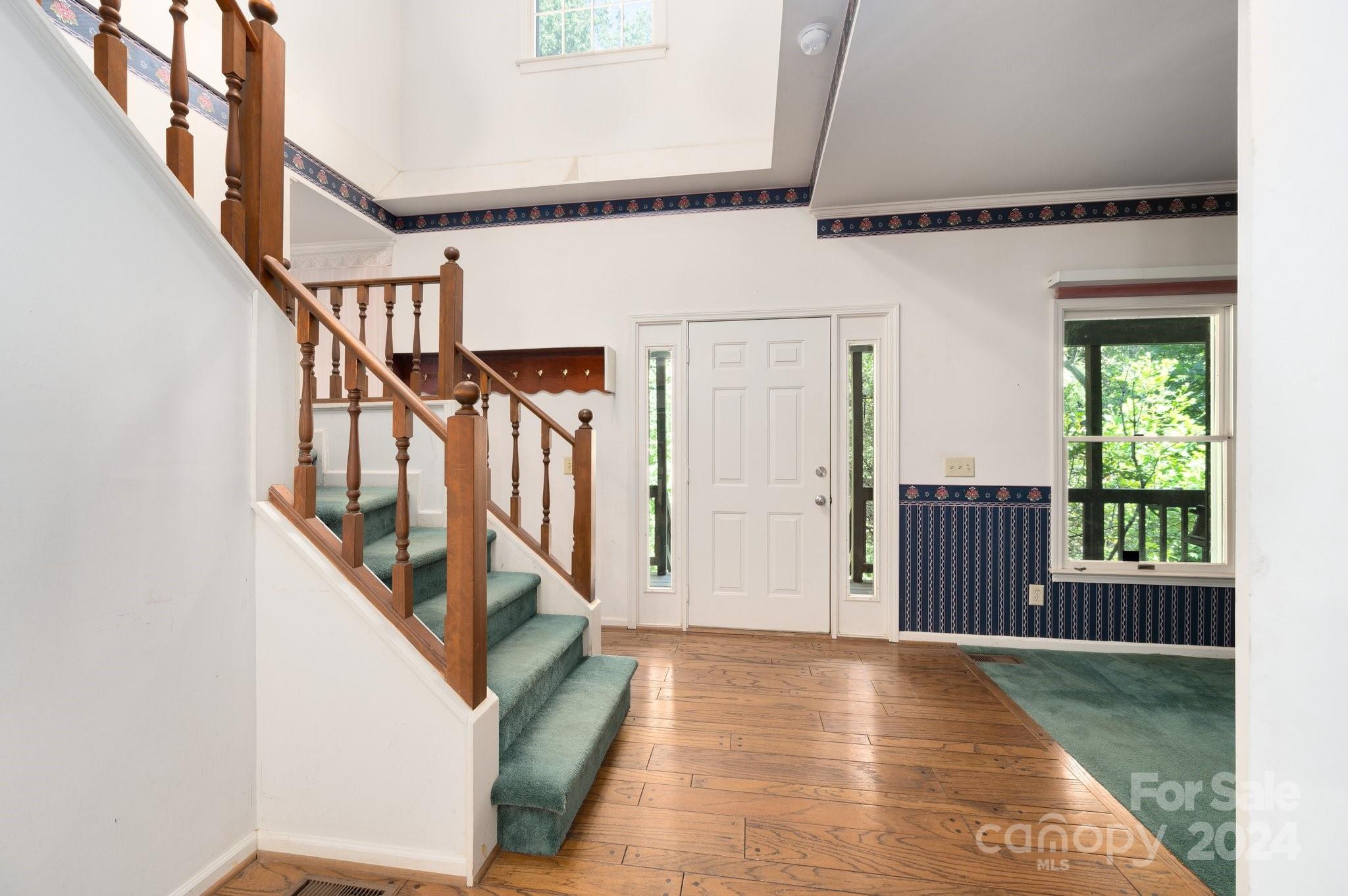 300 Smith Knolls Road Fairview, NC 28730 - Photo 6 of 31 Gallery Image 6