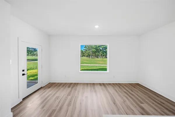 $2,600 | 23 Presidio Road, Montgomery, TX 77356