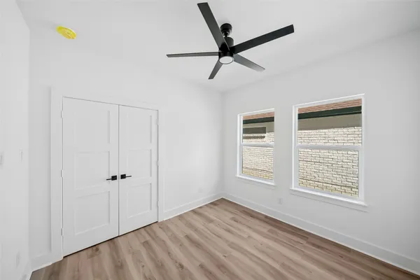 $2,600 | 23 Presidio Road, Montgomery, TX 77356
