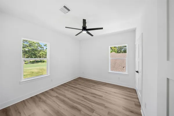 $2,600 | 23 Presidio Road, Montgomery, TX 77356