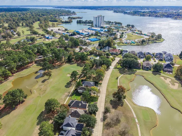 $2,600 | 23 Presidio Road, Montgomery, TX 77356