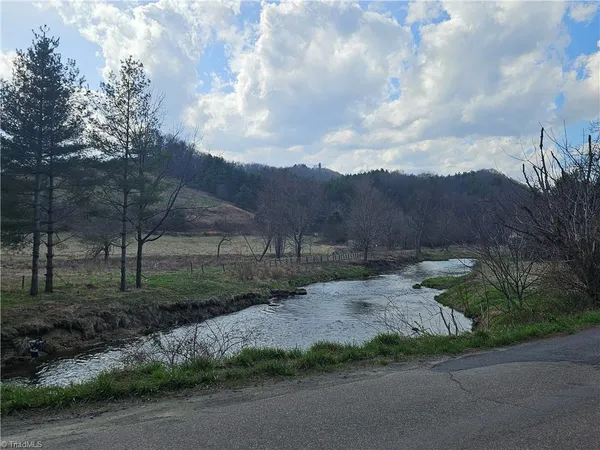 $90,000 | Tbd Panorama Drive, Todd, NC 28684