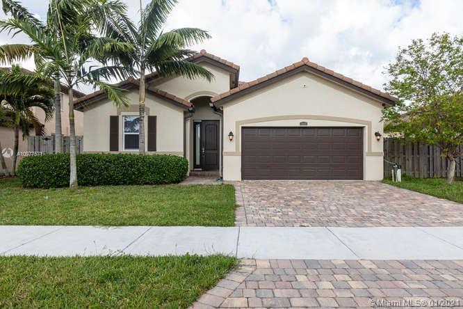 28212 Southwest 128th Path Homestead, FL 33033 - Photo 1 of 16