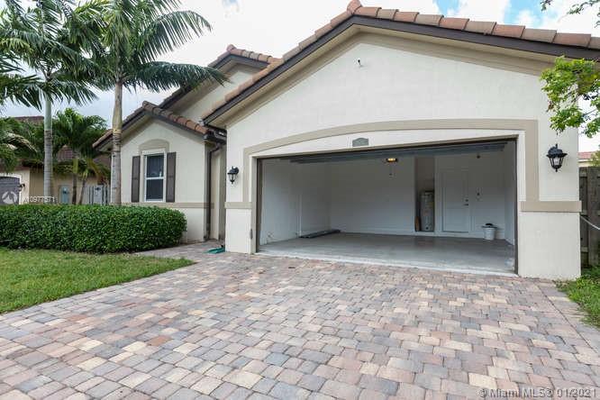 28212 Southwest 128th Path Homestead, FL 33033 - Photo 2 of 16