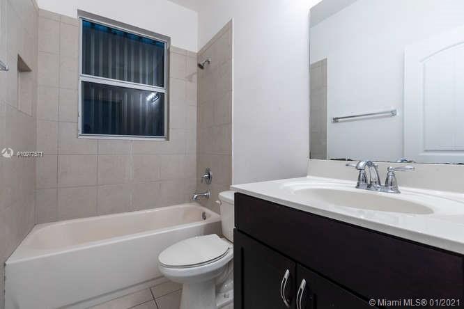 28212 Southwest 128th Path Homestead, FL 33033 - Photo 13 of 16