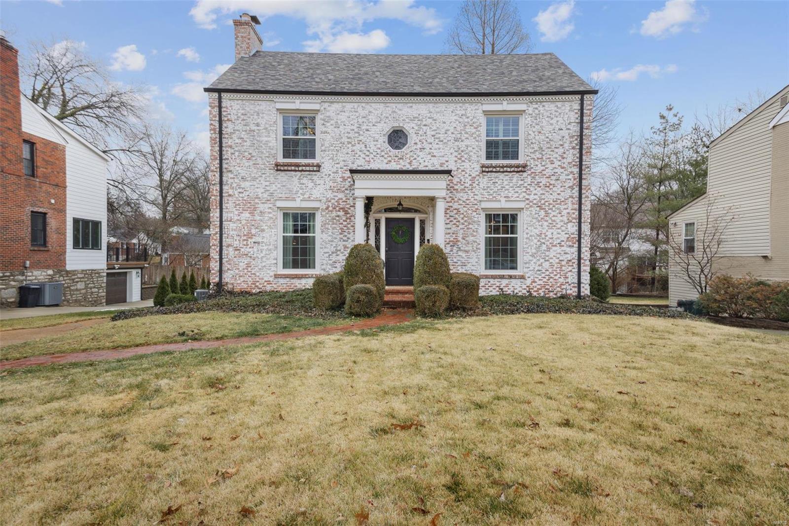 12 Enfield Road St. Louis, MO 63132 - Photo 1 of 37 Gallery Image 1