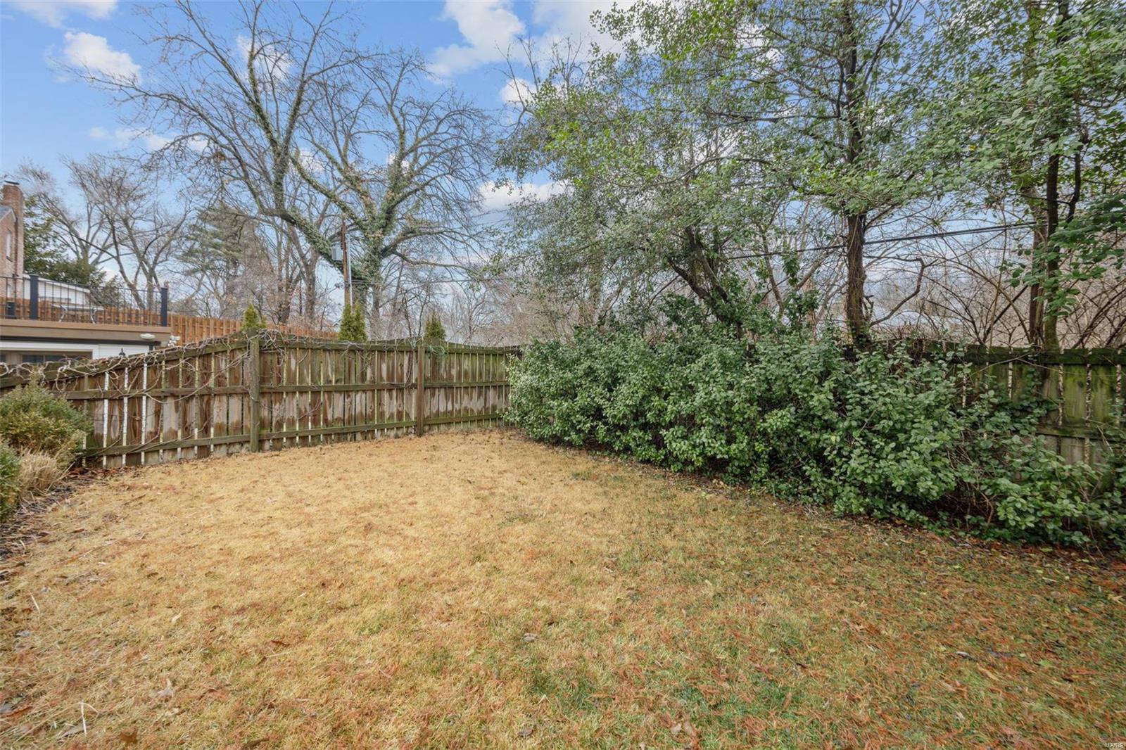 12 Enfield Road St. Louis, MO 63132 - Photo 30 of 37 Gallery Image 30