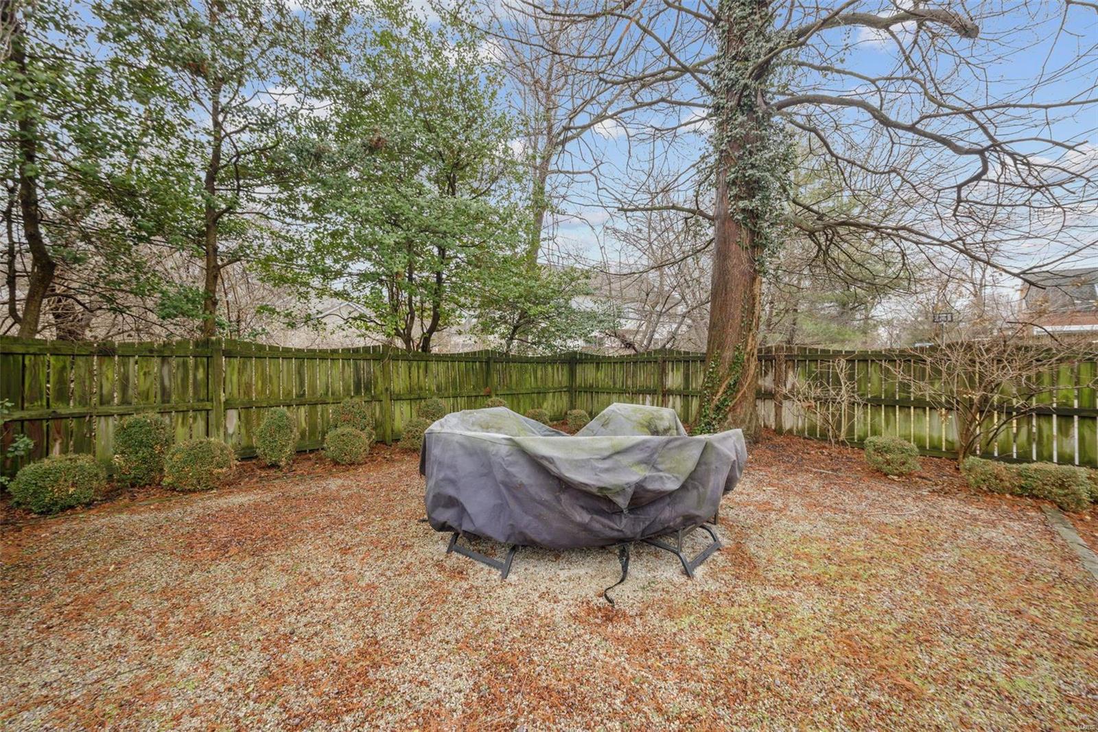 12 Enfield Road St. Louis, MO 63132 - Photo 32 of 37 Gallery Image 32